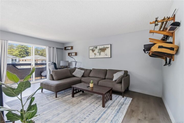 Property Photo:  3800 Quadra St #203  BC V8R 5G4 