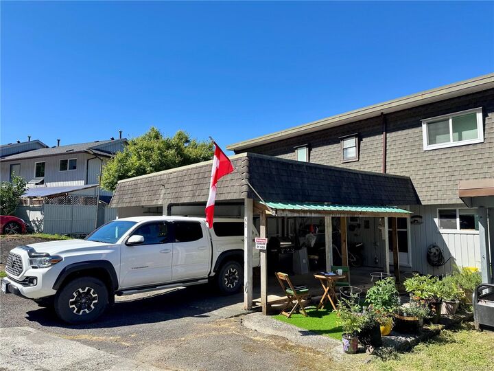 Property Photo: 62 Clark Dr BC V0N 2N0