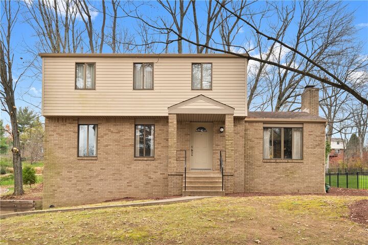 Property Photo:  3928 Murry Highlands Circle  PA 15668 