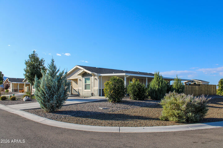Property Photo:  1056 W Wheeler Road  AZ 86322 