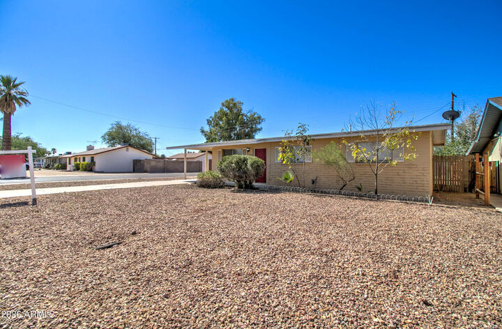 Property Photo: 1301 W 15th Street AZ 85281