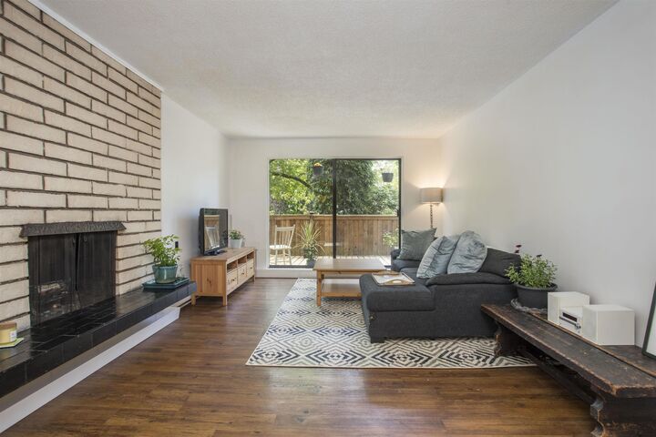 Property Photo:  1515 E 5th Avenue 102  BC V5N 1L6 