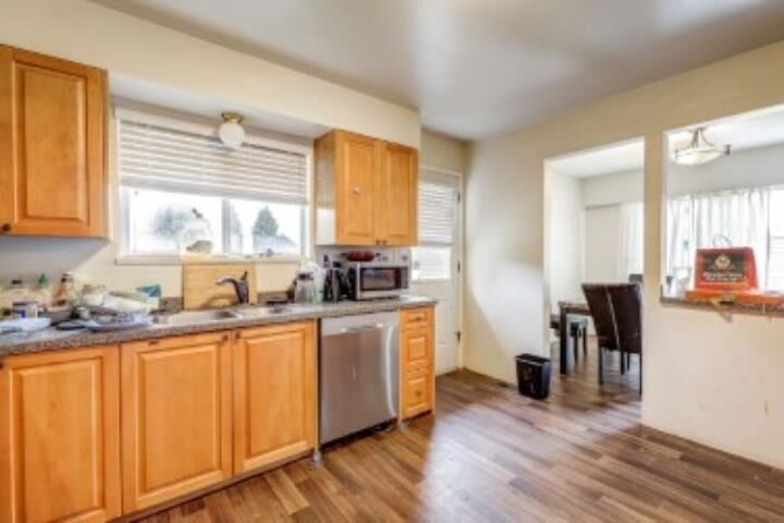 Property Photo: 10926 80 Avenue BC V4C 1W3