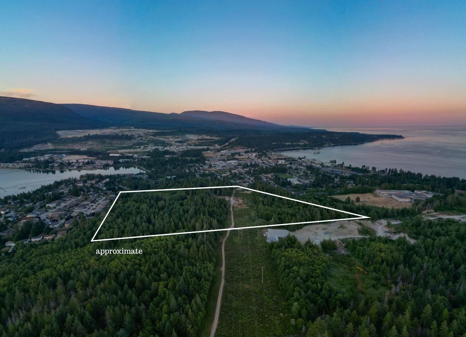 Property Photo: Blk 10 And Lot C BC V0N 3A0