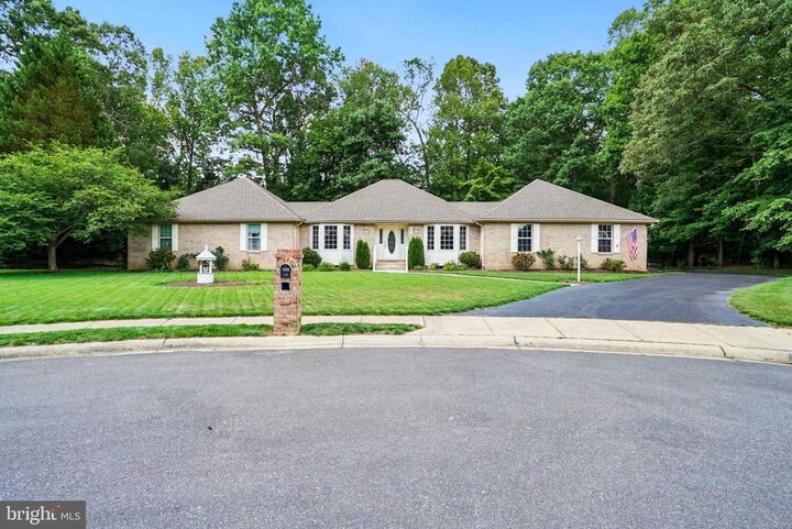 Property Photo:  105 Cornwall Court  MD 20646 