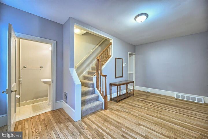 Property Photo:  413 W Louther Street  PA 17013 