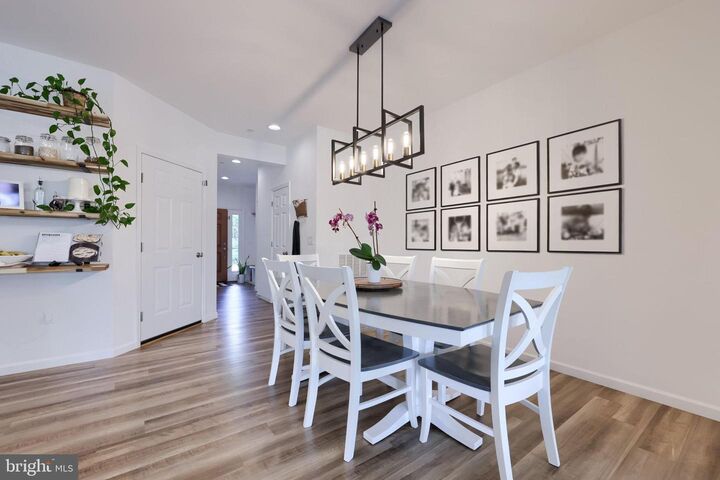 Property Photo:  4522 Laurelwood Drive  PA 17110 