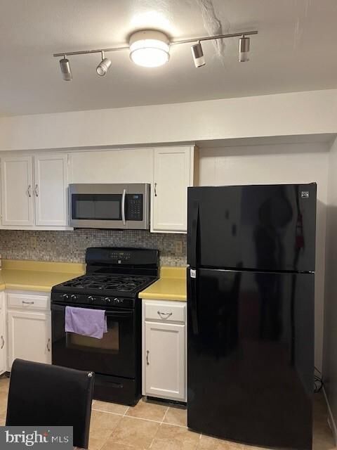 Property Photo: 825 Summit Chase Drive PA 19611