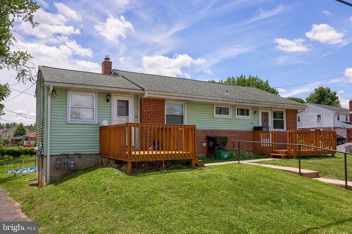 Property Photo:  1710-1712 Temple Avenue  PA 17603 