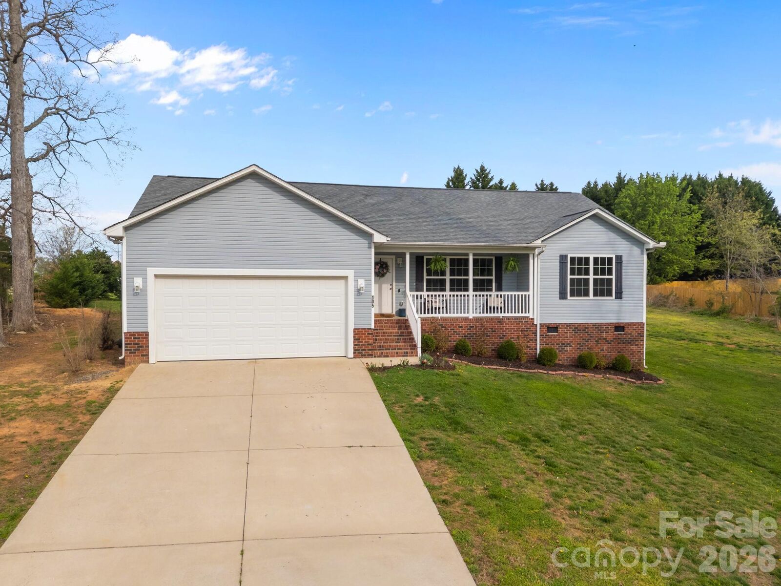 Property Photo:  105 Hidden Spring Drive  NC 28147 