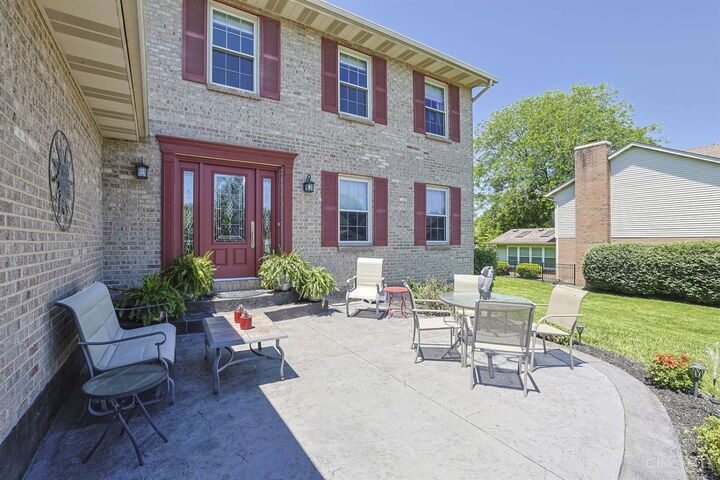 Property Photo: 6559 Karincrest Drive OH 45044