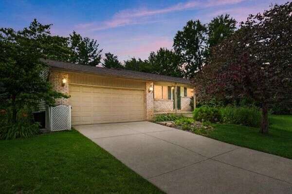 Property Photo:  4667 Wendler Boulevard  OH 43230 