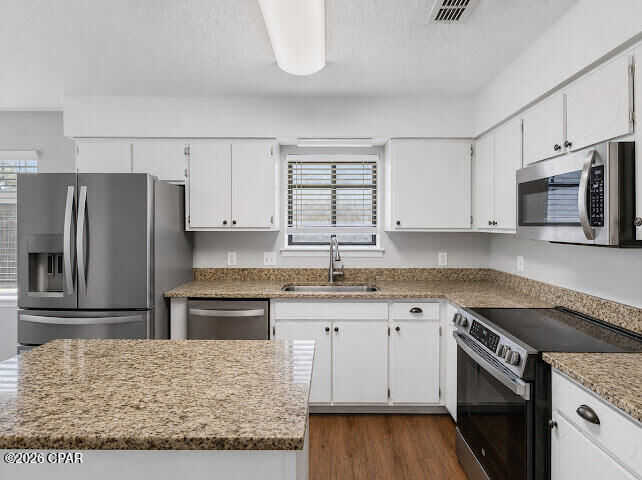 Property Photo: 1605 New Jersey Avenue FL 32444