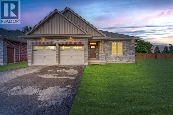 3840 Turnberry Lane — photo 1