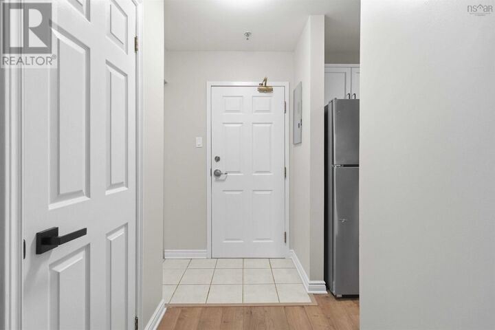 Property Photo:  75 Crichton Avenue 5  NS B3A 3R2 