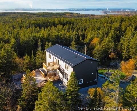 2315 Red Head Road — photo 1