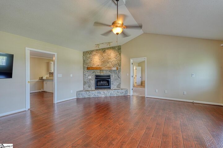 Property Photo:  140 Bermuda Lane  SC 29349 