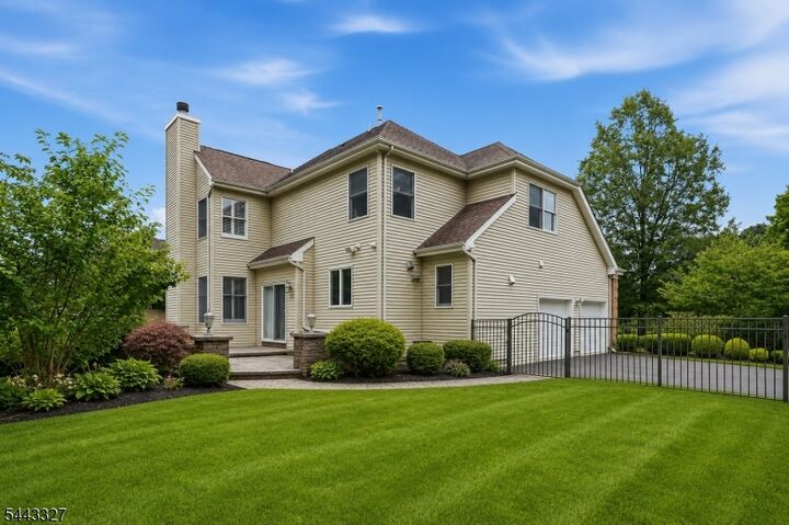 Property Photo:  1232 Steeplechase Ct  NJ 08755 