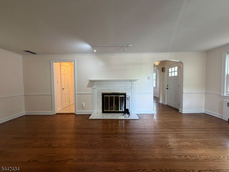 Property Photo: 324 E Cedar St NJ 07039