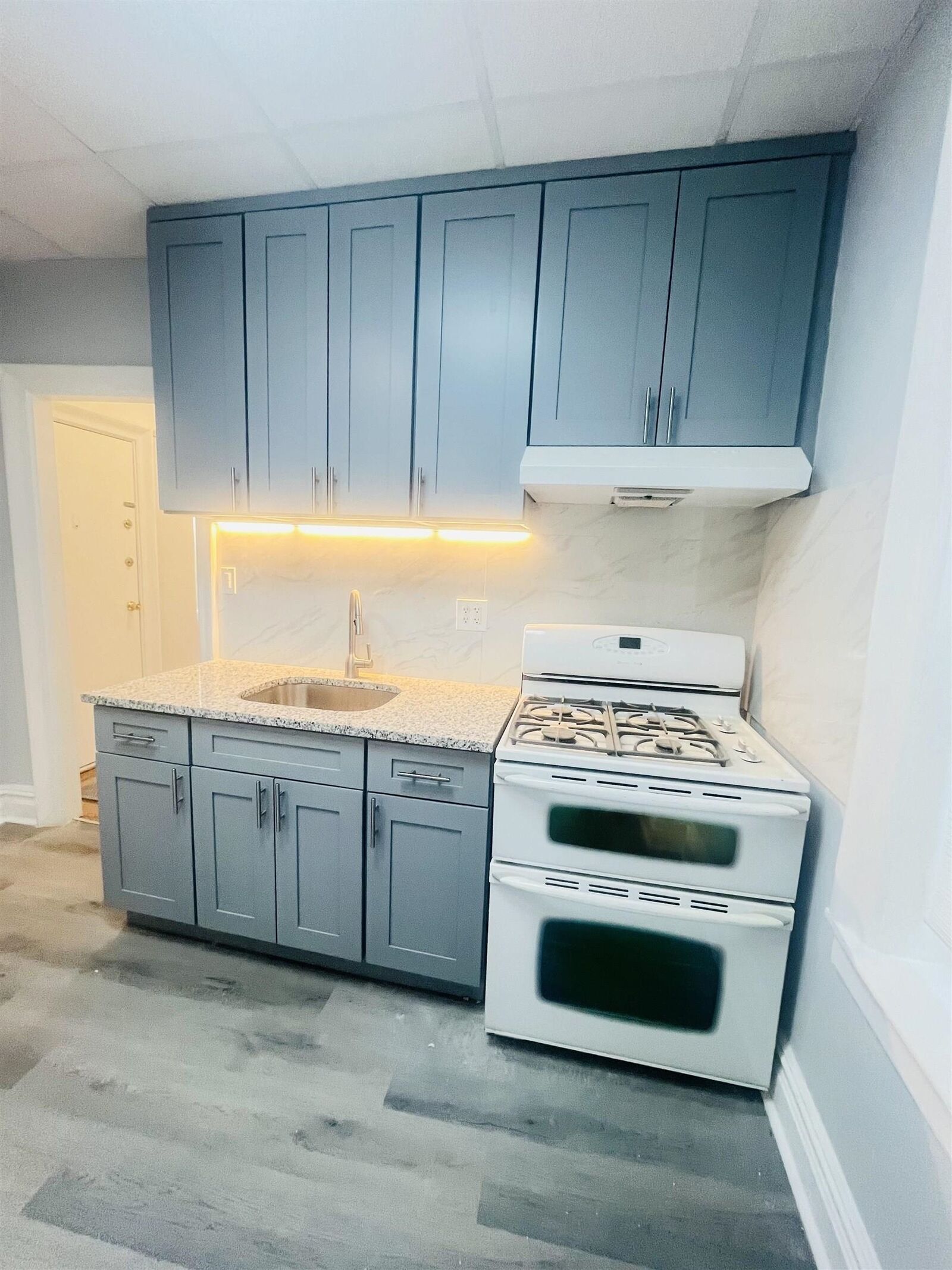 Property Photo:  3718 Park Ave C1  NJ 07086 