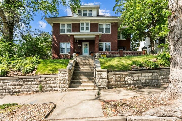 Property Photo:  2507 Francis Street  MO 64501 