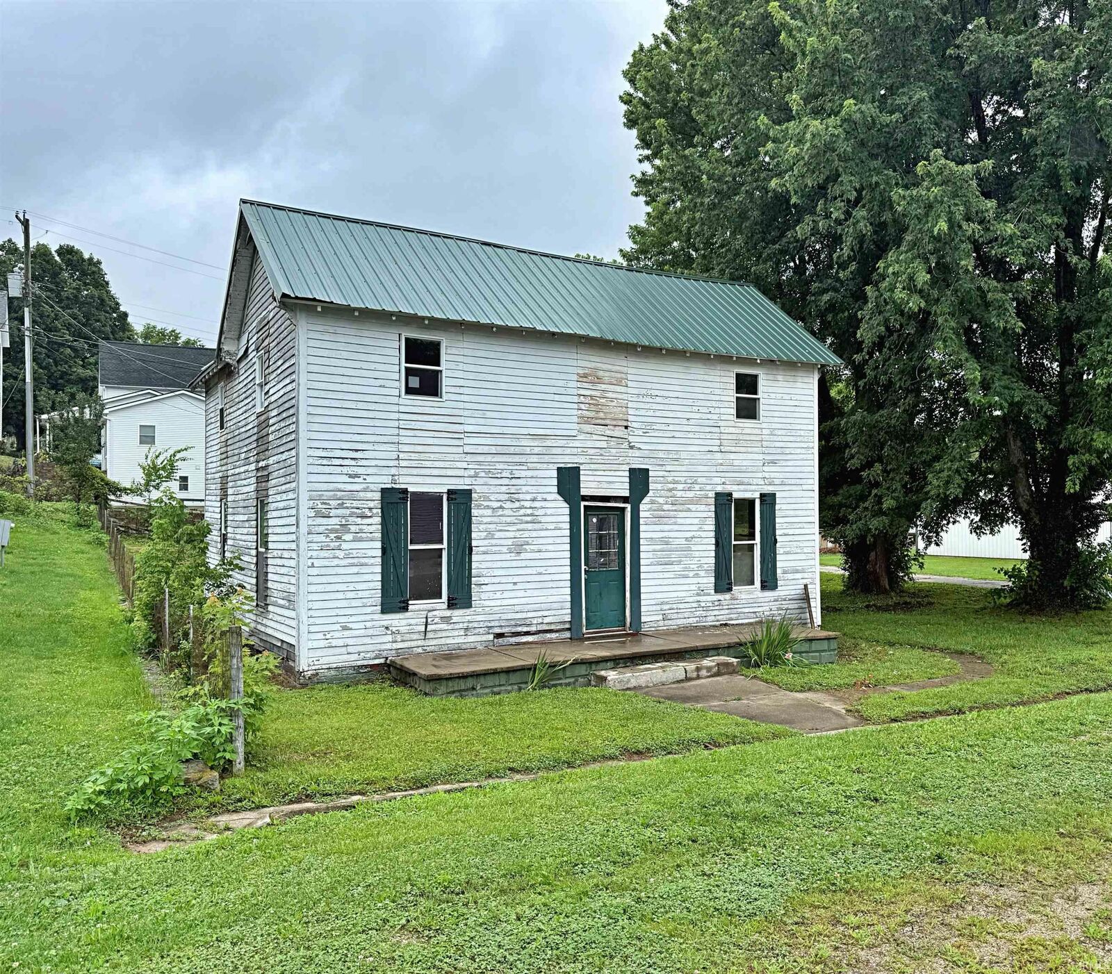Property Photo: 623 High Street IN 47581