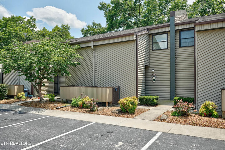 Property Photo:  64 Lakeshore Circle 125  TN 38558 