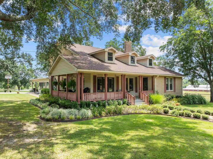 Property Photo: 2807 S Fm 225 TX 75654