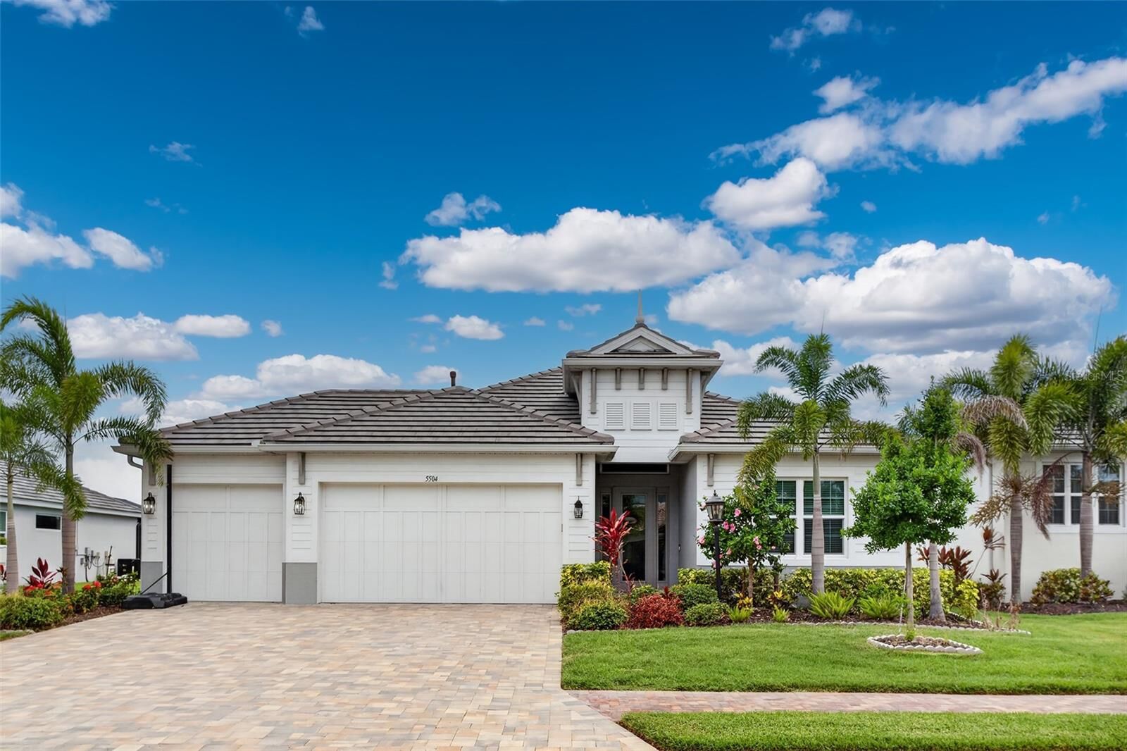 Property Photo:  5504 Title Row Drive  FL 34210 