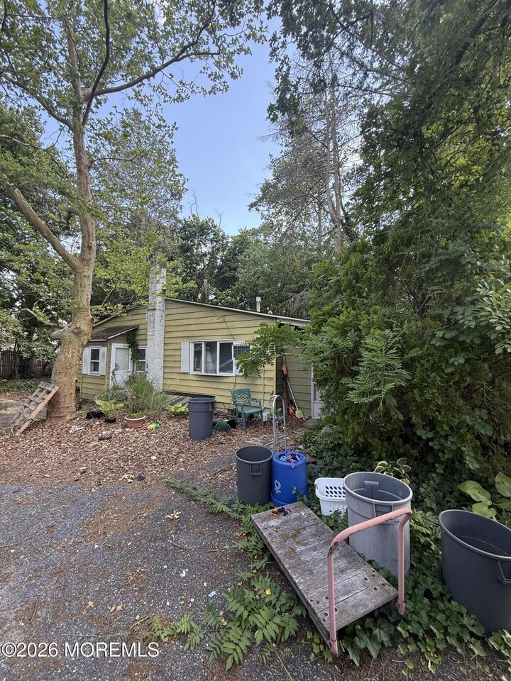 Property Photo:  247 Tiller Avenue  NJ 08722 
