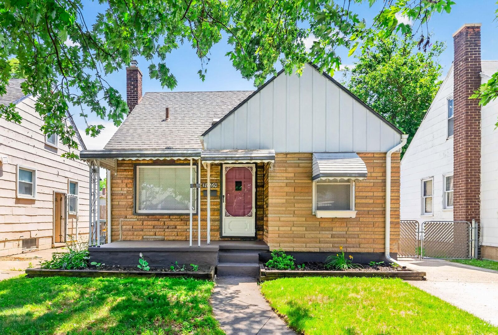 Property Photo:  18260 Harman Street  MI 48122 