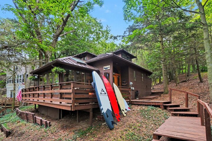 Property Photo:  20 Crescent Hill  MI 49417 