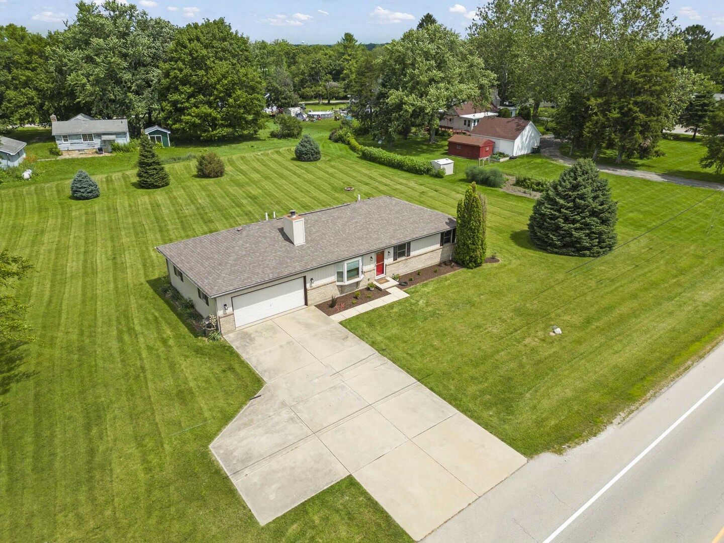 Property Photo: 12475 Fox Road IL 60560