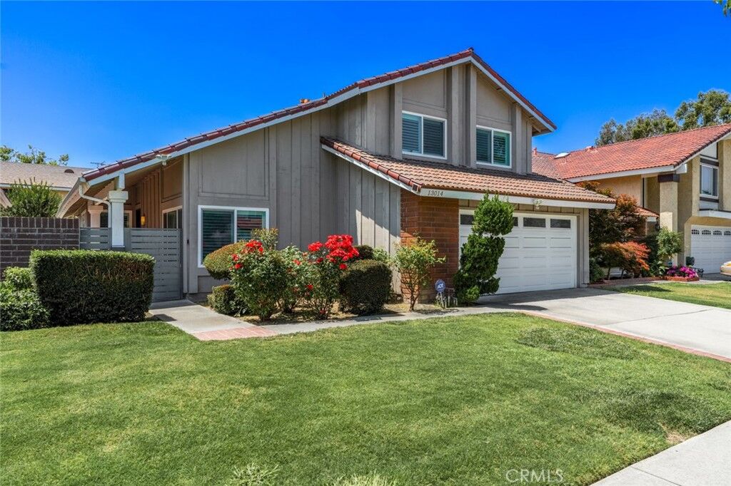 Property Photo:  13014 Espinheira Drive  CA 90703 