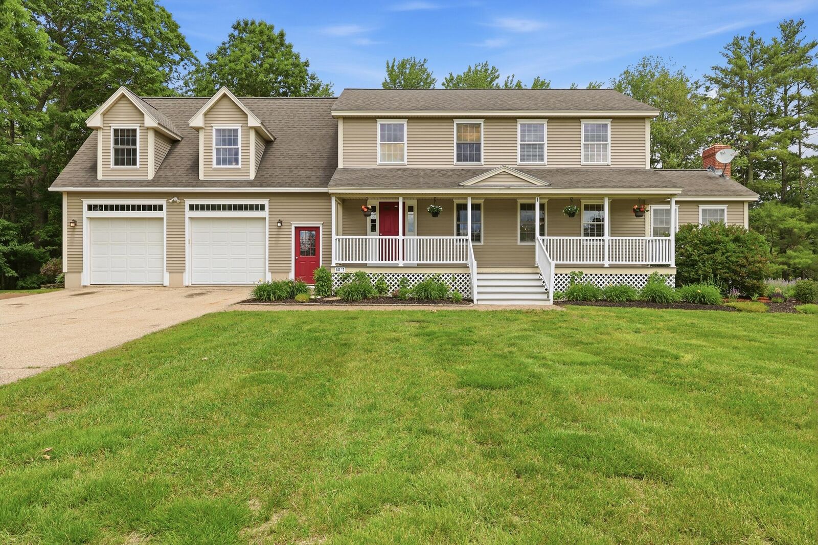 Property Photo:  60 Sherridge Lane  ME 04090 