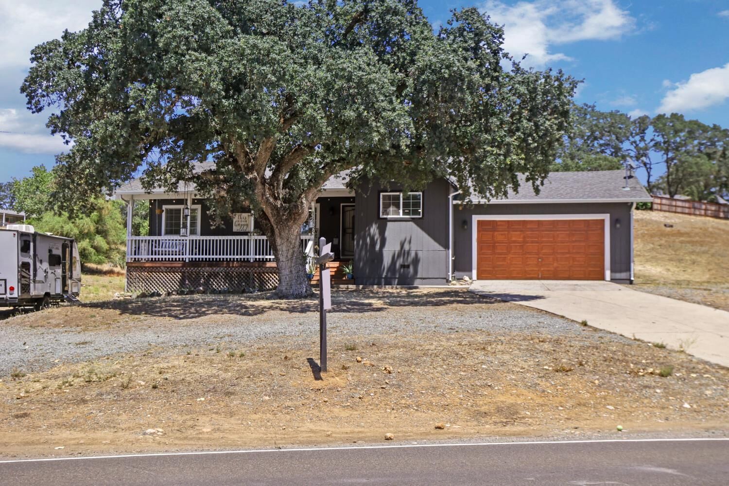 Property Photo:  11385 Milton Road  CA 95252 