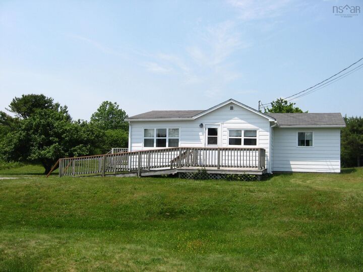 6582 Highway 3 — photo 1