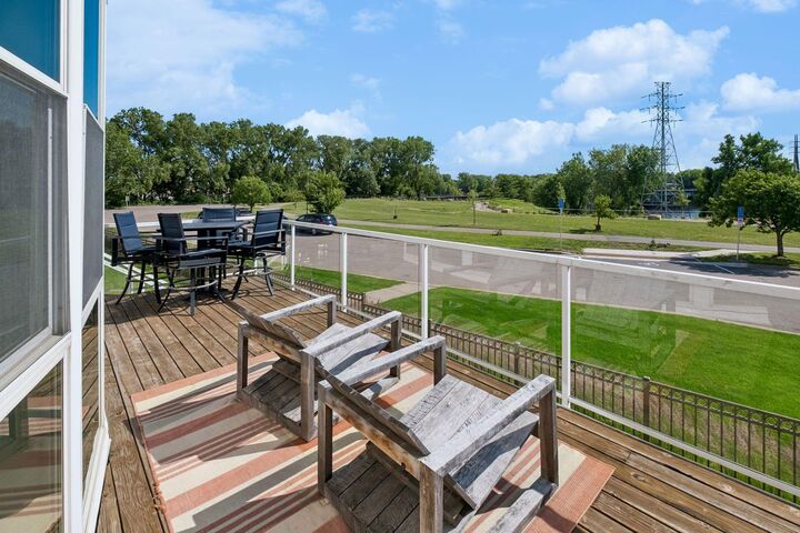 Property Photo:  2313 River Pointe Circle  MN 55411 