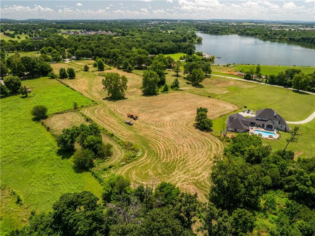 Property Photo:  4.43 Acres E Lake Road  AR 72762 