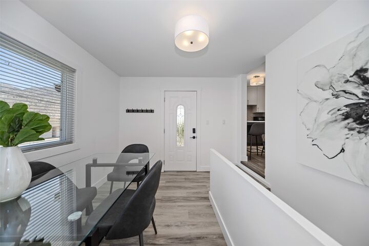 Photo de la propriété:  8706 74th Avenue  BC V1H 1V0 