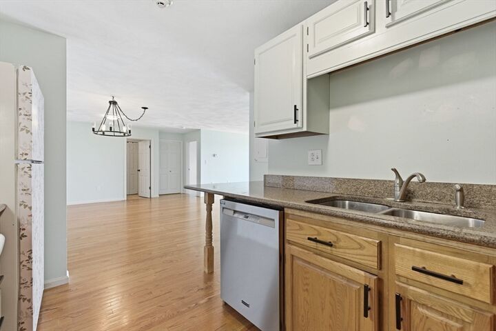 Property Photo: 39 Parlin St 404 MA 02149
