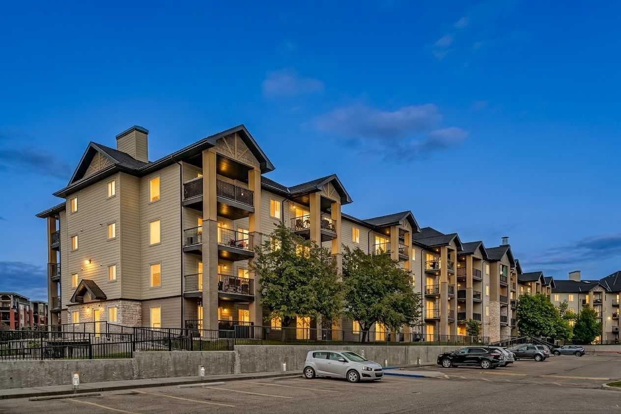 Property Photo:  304 Mackenzie Way SW 8223  AB T4B 3H6 