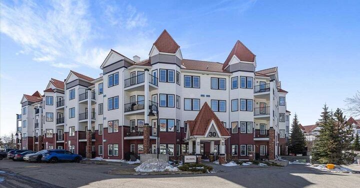 Property Photo:  30 Royal Oak Plaza NW 326  AB T3G 0C1 