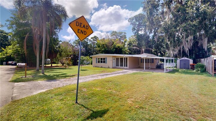 Property Photo:  4455 17th Street  FL 32966 
