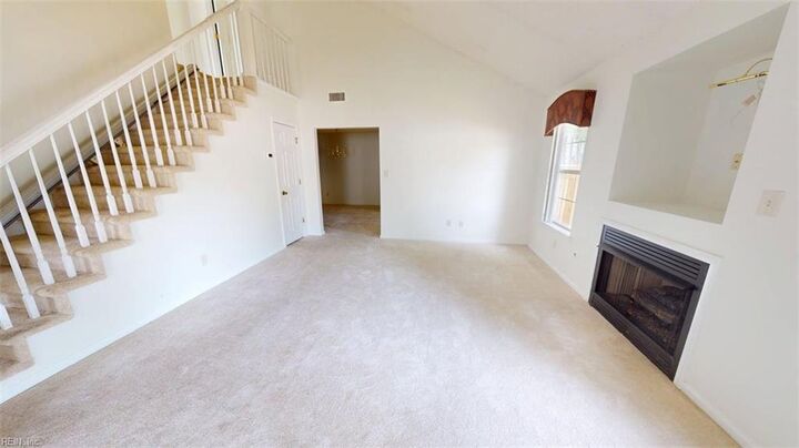 Property Photo:  902 Miller Creek Ln  VA 23602 