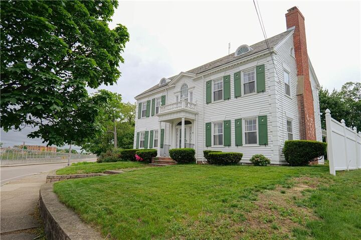 Property Photo:  36 Underwood Drive  RI 02860 