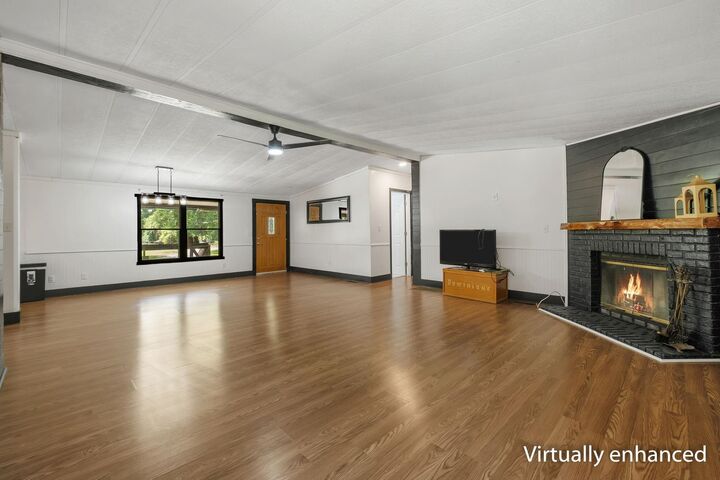 Property Photo:  96 Savannah Road  FL 32327 