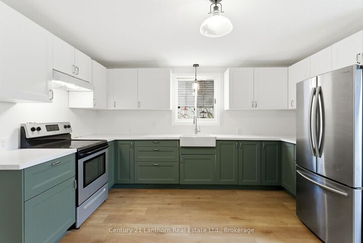 Property Photo:  16 Store Street A  ON K0K 1T0 