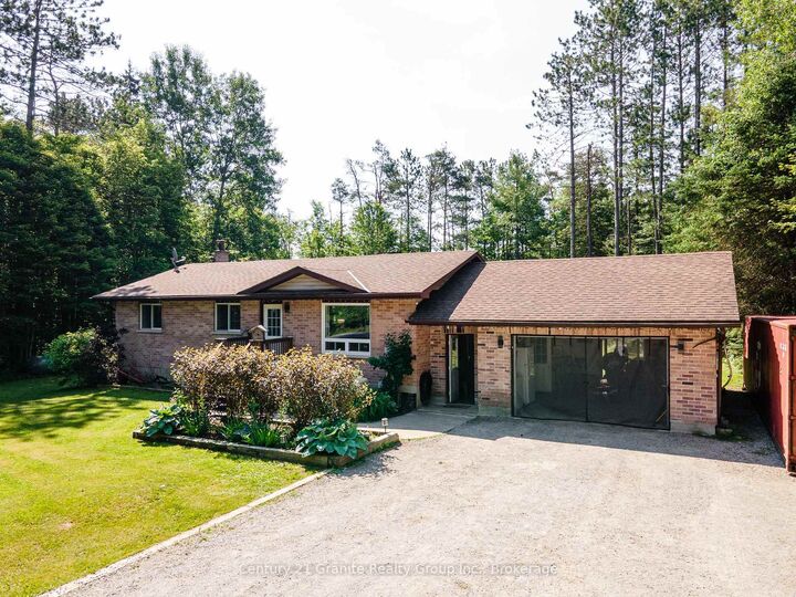 Property Photo: 1110 Howland Junction Road ON K0M 2K0