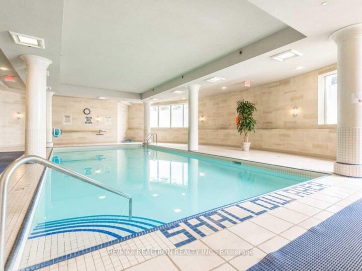Property Photo: 61 Town Centre Court 211 ON M1P 5C5